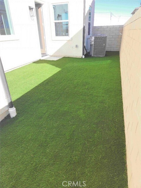 Building Photo - 27444 Shining Willow Ln