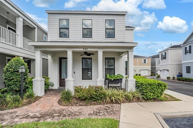 Building Photo - 845 Aurora Way