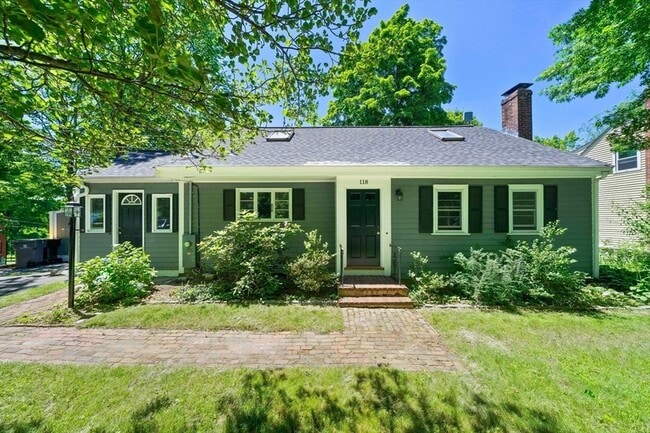 Primary Photo - 118 Prospect St