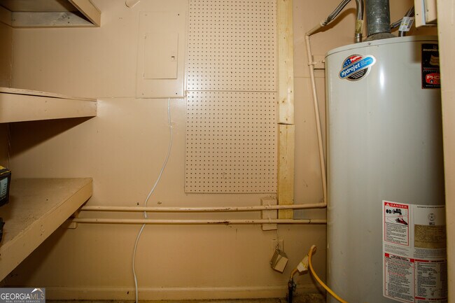 Building Photo - 4370 Barrington Pl