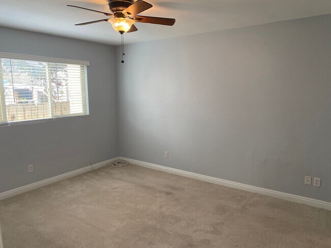 Building Photo - 5075 Narragansett Ave