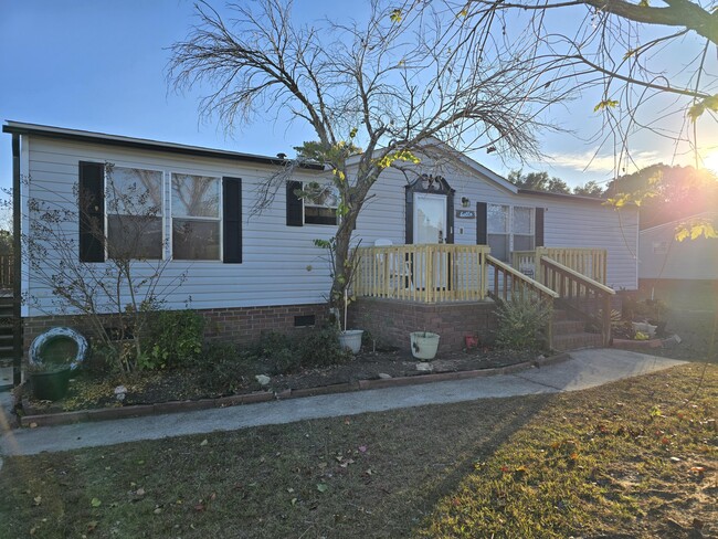 Building Photo - 1036 Hancock Mill Ln