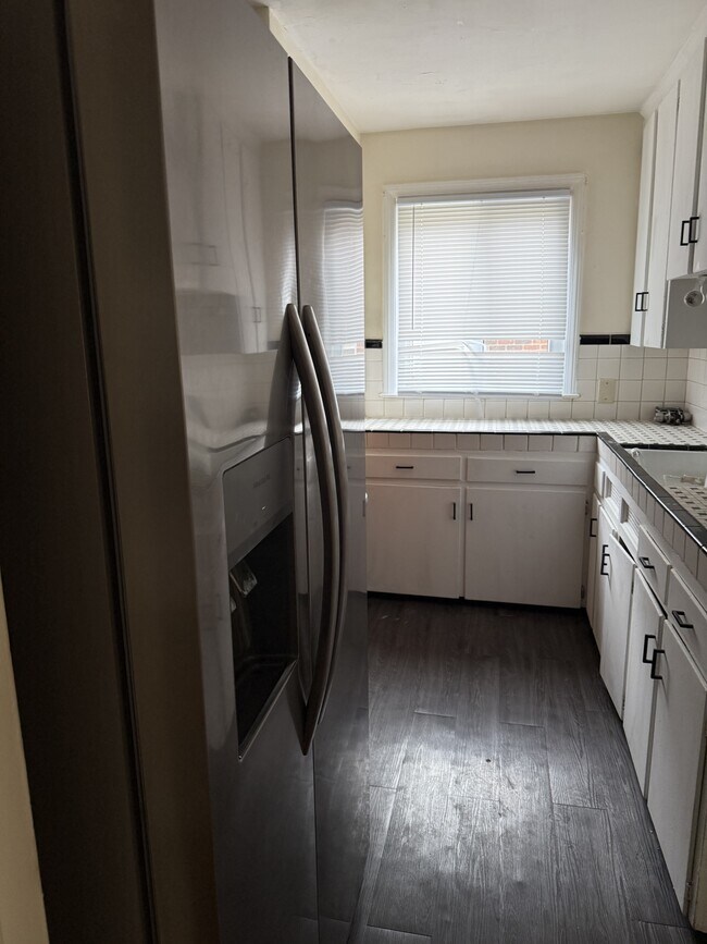 Building Photo - 6142 Marseilles St
