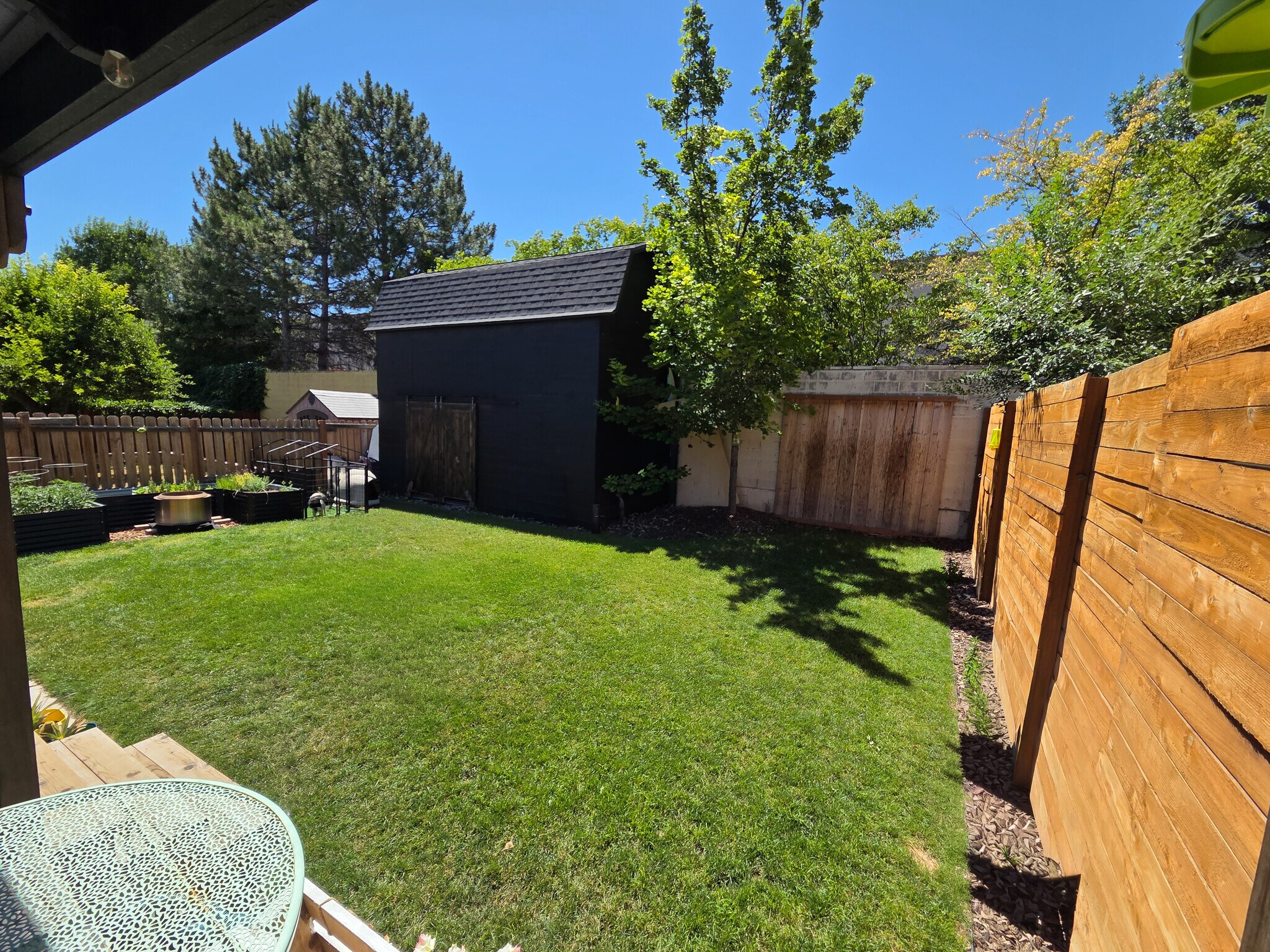 Building Photo - 1561 W Ponderosa Ln