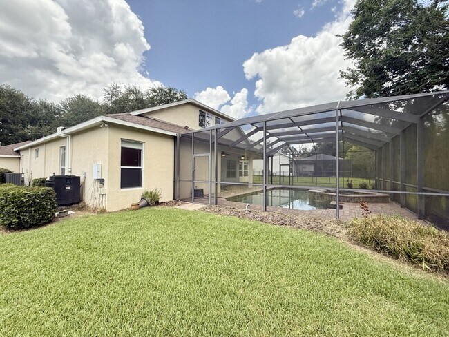 Building Photo - 15224 Kestrelrise Dr