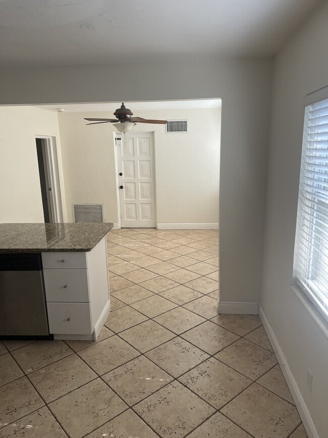 Building Photo - 1685 21st St N