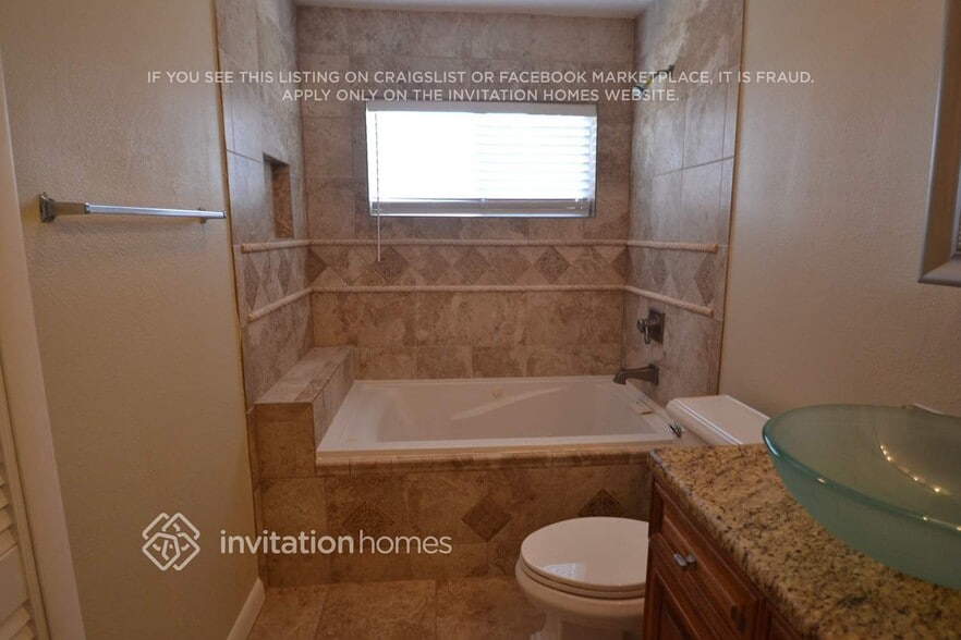 Building Photo - 1137 Pheasant Cir