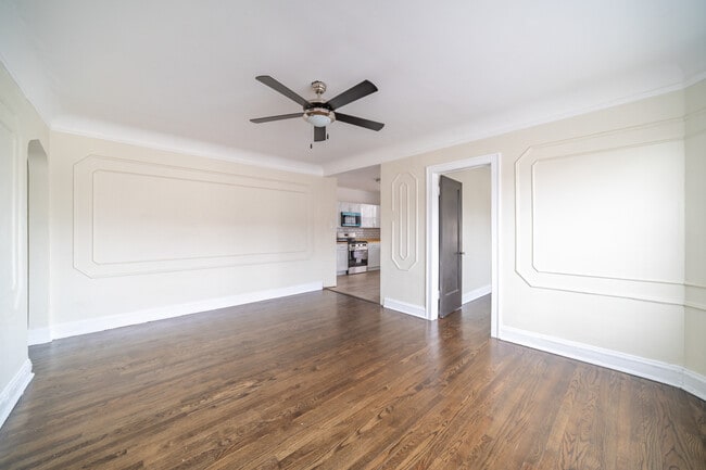 Building Photo - 9124 S Ada St