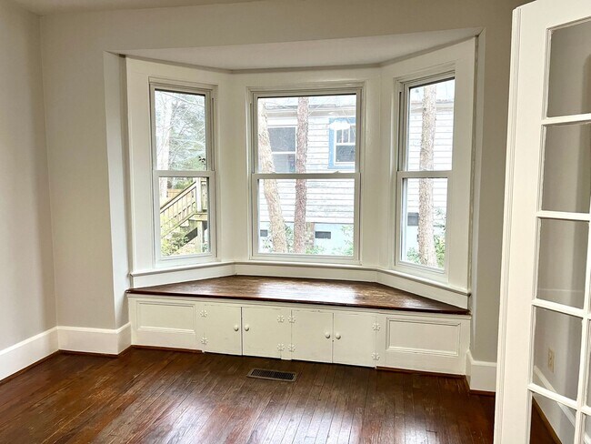 Building Photo - Stately Brick Home on Main Street