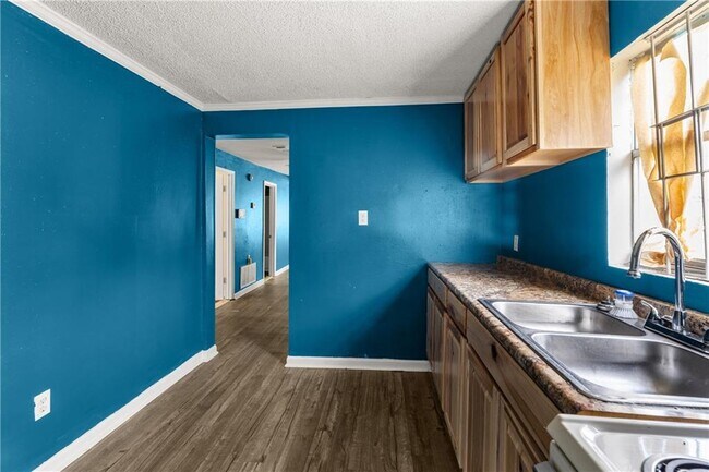 Building Photo - 408 Rawls Ave