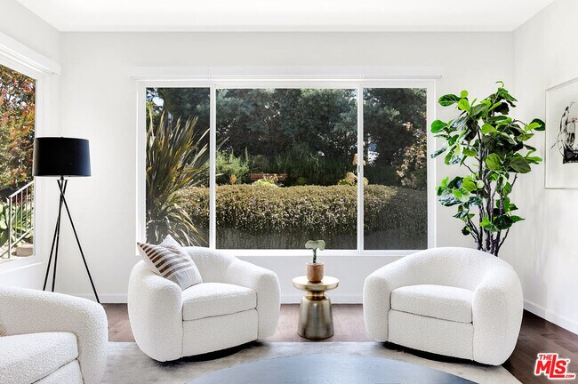 Building Photo - 3360 Ley Dr