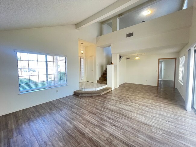 Building Photo - 3209 Ventana Hills Dr