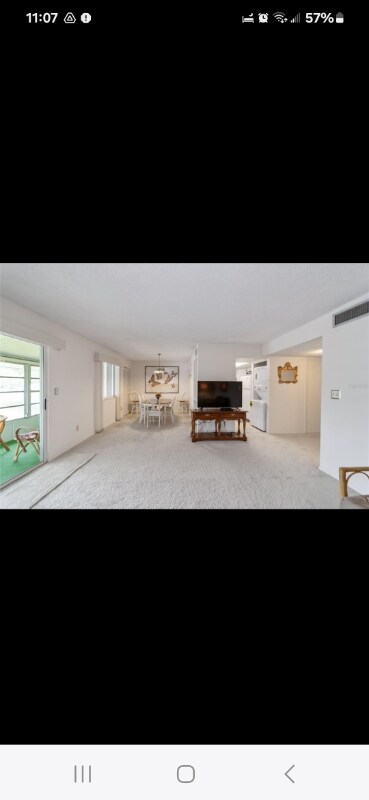 Building Photo - 557 Midway Dr