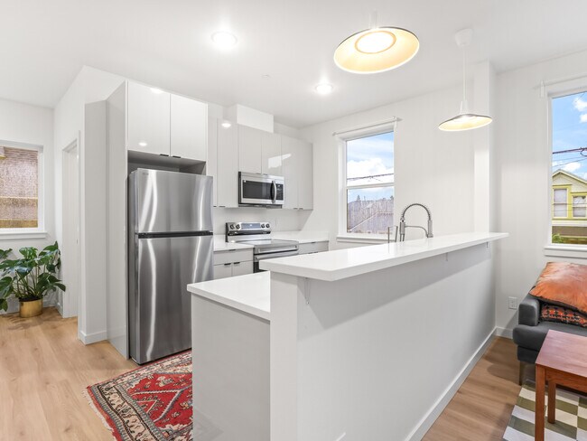 Building Photo - 50M - Jessup St