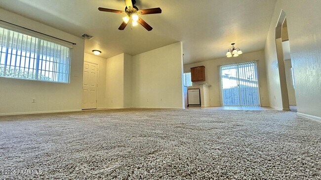 Building Photo - 3101 N Corrine Dr