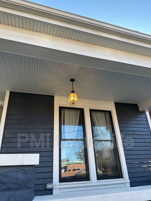 Building Photo - 213 Haldeman Ave