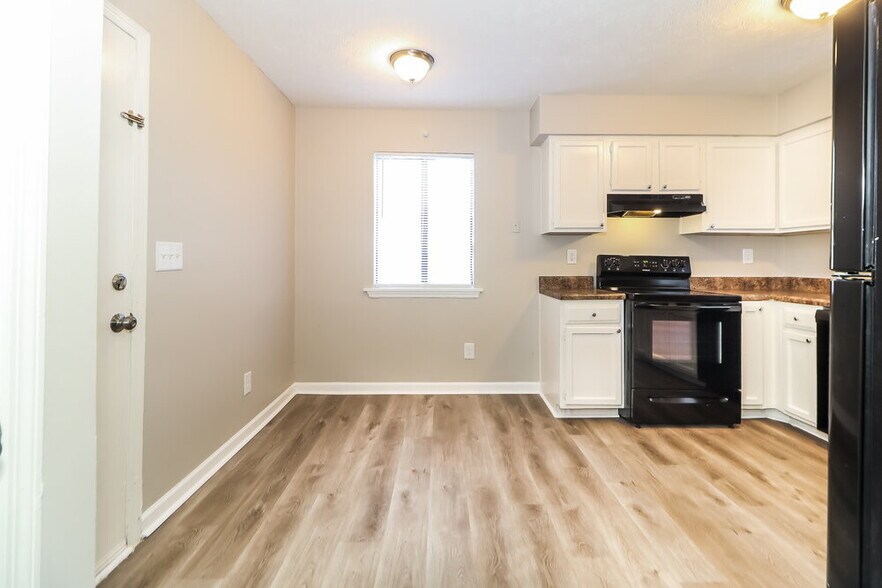 Building Photo - 5427 Covent Way