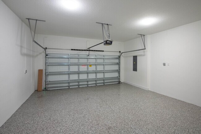 Building Photo - 5576 Captiva Ln