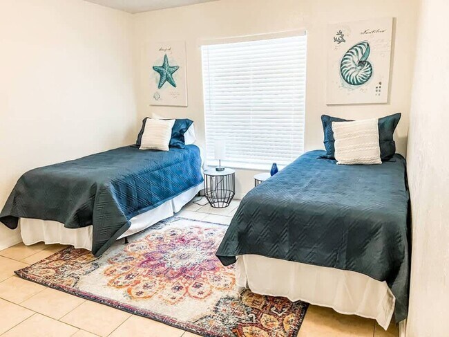 Building Photo - 37132 Grassy Hill Ln