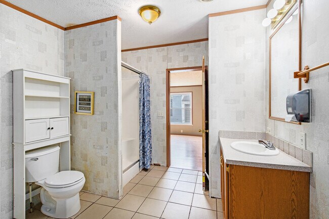 Building Photo - 356 Burr Oak Ln