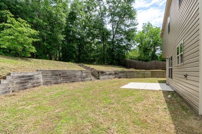 Building Photo - 3013 Spring Creek Dr