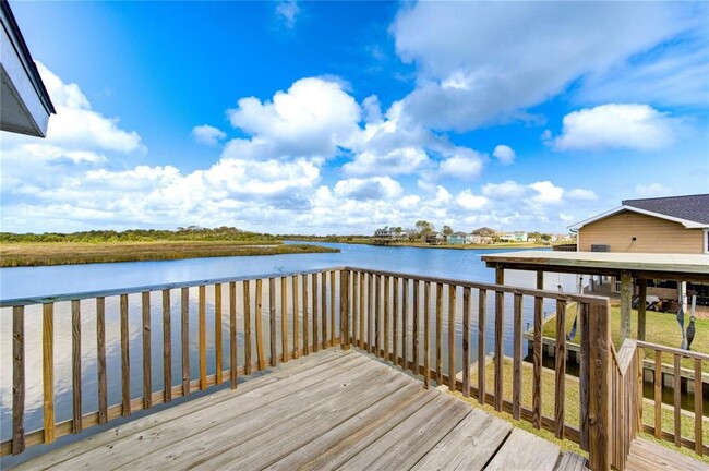 Building Photo - 239 Redfish Dr