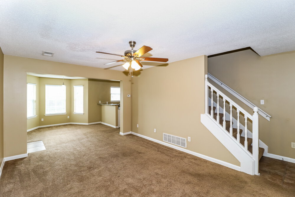 Building Photo - 4551 Blue River Dr