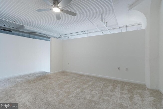 Building Photo - 2200 Arch St