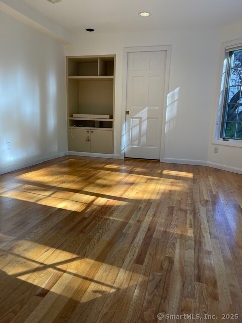 Building Photo - 71 Benjamin St