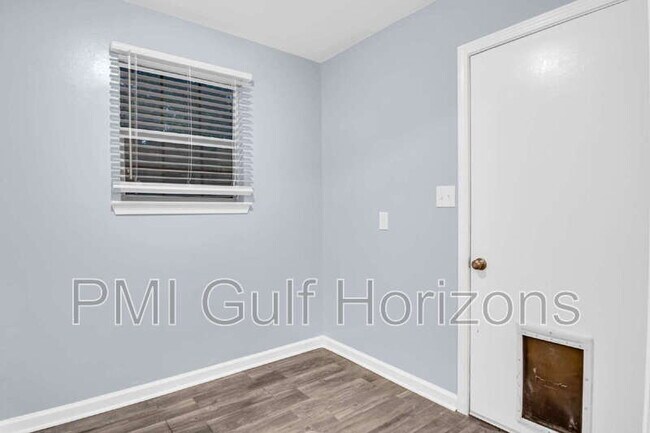 Building Photo - 1847 San Dollar Cir