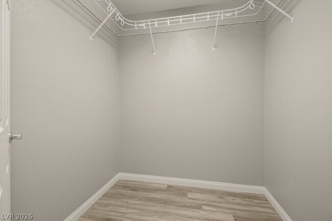 Building Photo - 10597 Aphrodite St