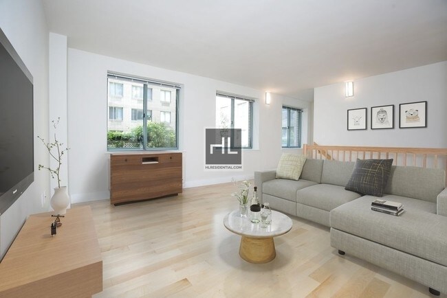 Building Photo - Jane Street