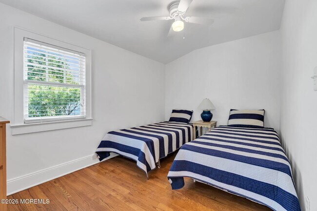 Building Photo - 111 Chicago Blvd