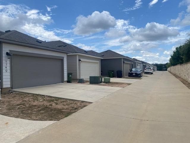 Building Photo - 1749 Yaupon Grove Ln