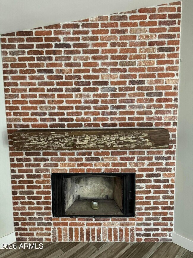 Building Photo - 4341 E Betty Elyse Ln