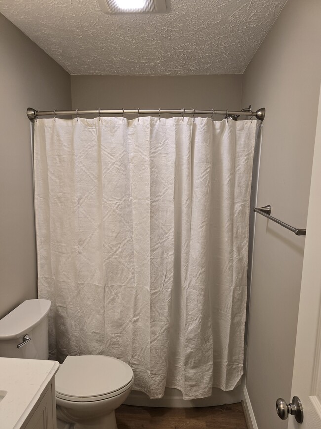 Building Photo - 8108 Timberlake Rd