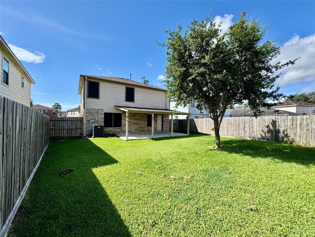 Building Photo - 21355 Claretfield Ct