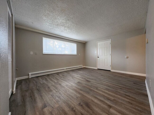 Building Photo - 7135 Alegre Cir