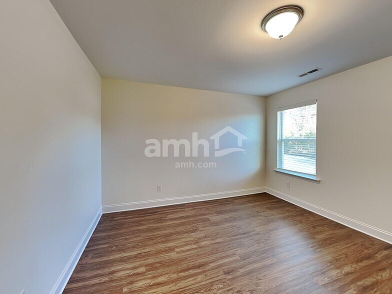 Building Photo - 13029 Wishsong Ct