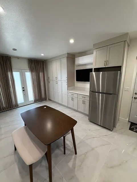 Building Photo - Private ADU with Designer Finishes & Separate Entrance in Desirable Castaic