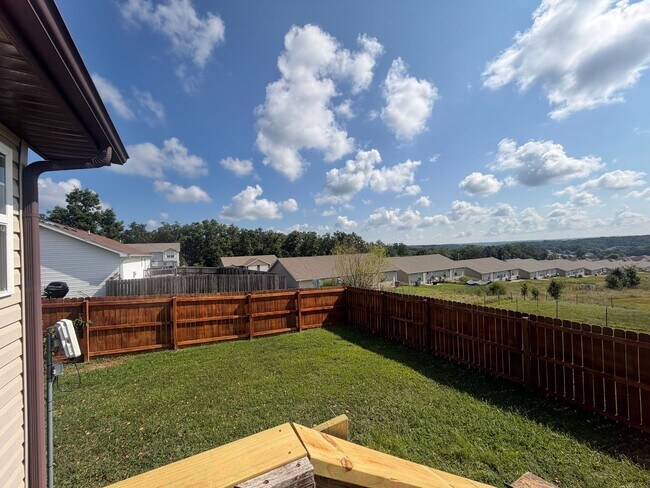 Building Photo - 161 Lyle Curtis Cir