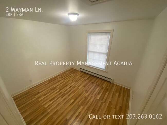 Building Photo - Beautiful Home in the Heart of Bar Harbor ...