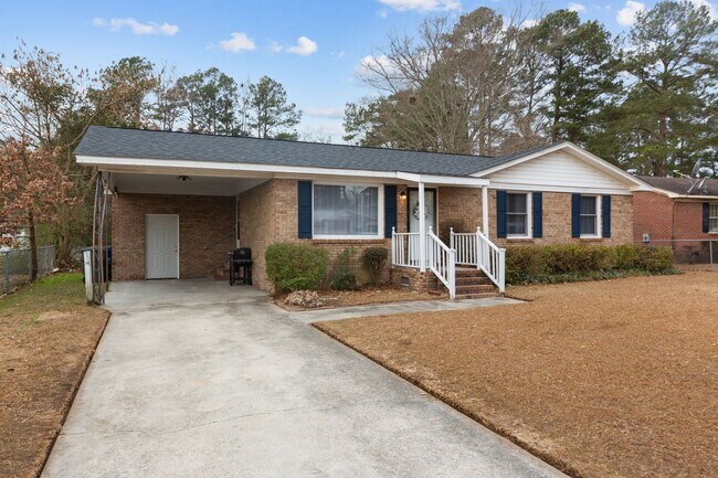 Building Photo - 109 Oak Grove Ave