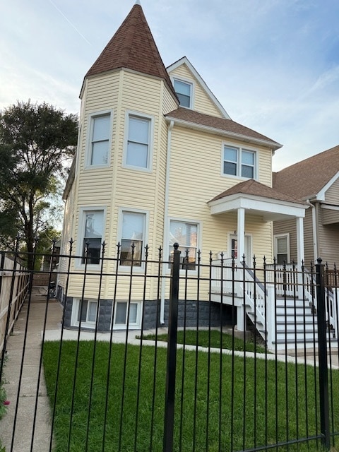 Building Photo - 640 N Laramie Ave