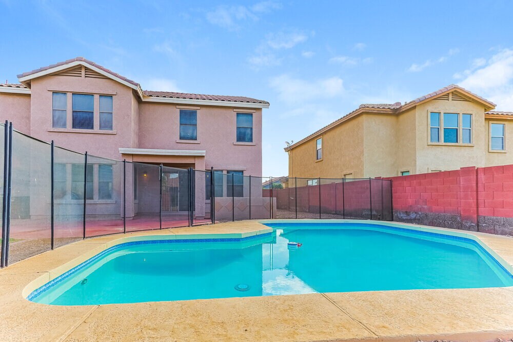 Building Photo - 3354 S Colt Dr