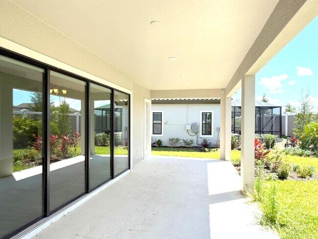 Building Photo - 11122 Rustic Timber Lp