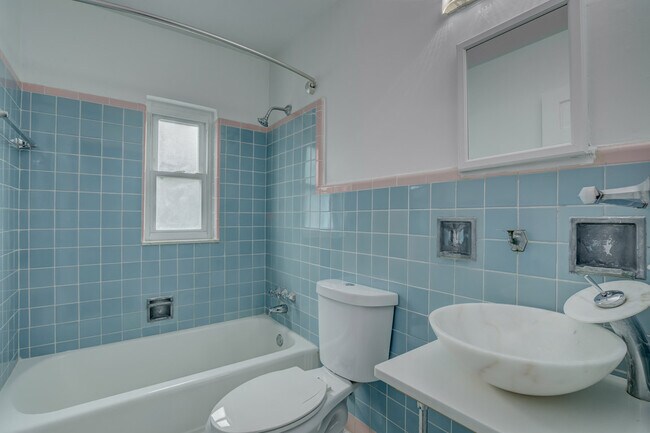 Building Photo - Kirby's Dreamland