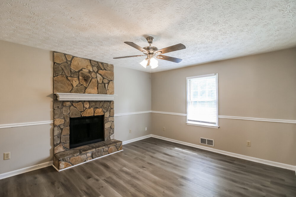 Building Photo - 80 Belmont Park Ln
