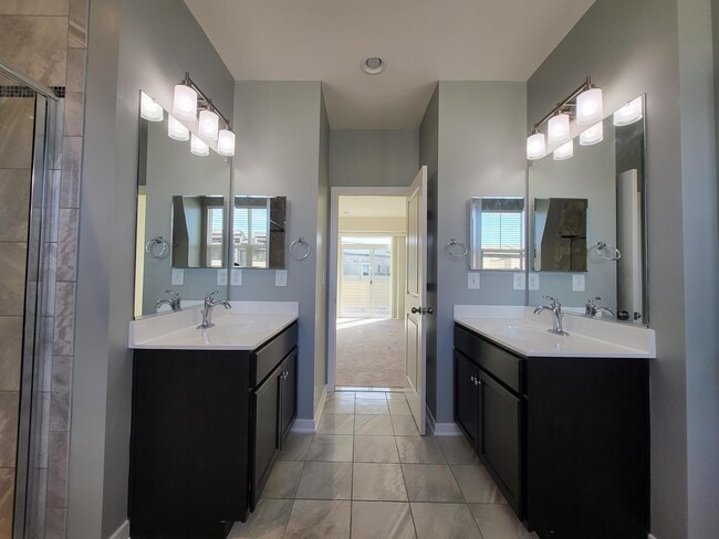 Building Photo - 1438 Wheyfield Dr