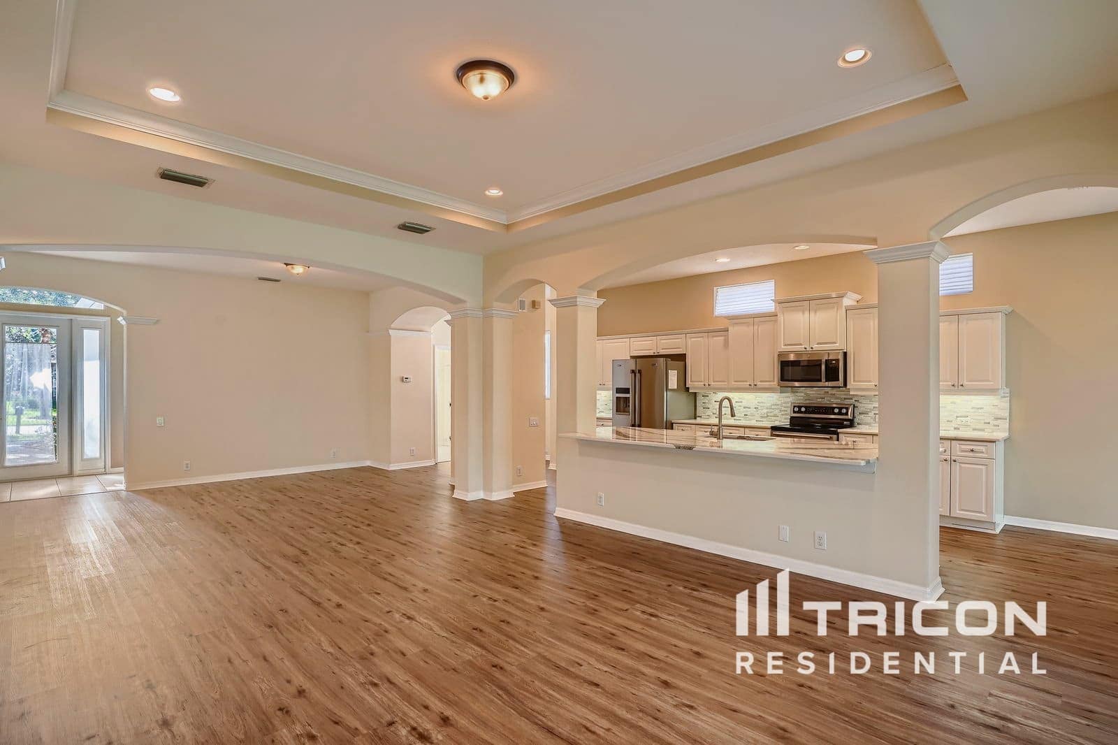 Building Photo - 9614 Greenpointe Dr